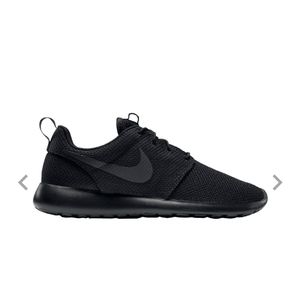 Nike Men's Roshe One Shoes